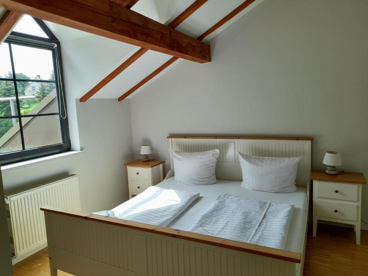 Hotel Am Kreischaer Park Екстер'єр фото